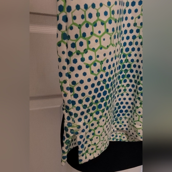 🔥2For$20 Under Armour Tennis/ Golf Skort White Blue Green Geometric Size XS - Picture 3 of 7